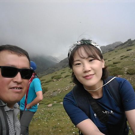 Trekking Center Hotel Bokonbayevo Bagian luar foto