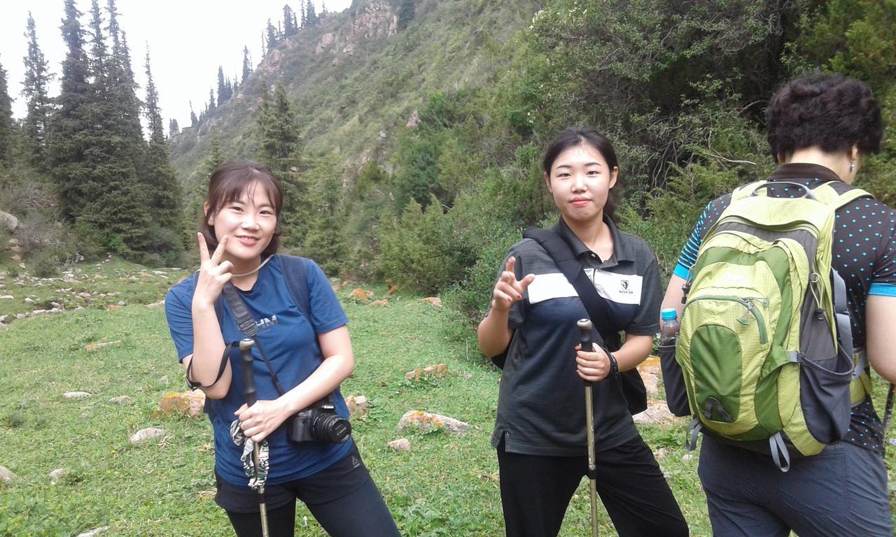 Trekking Center Hotel Bokonbayevo Bagian luar foto