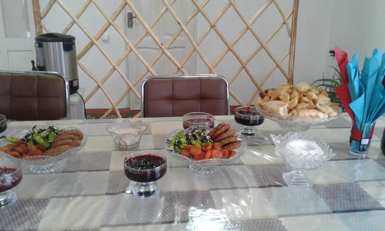 Trekking Center Hotel Bokonbayevo Bagian luar foto