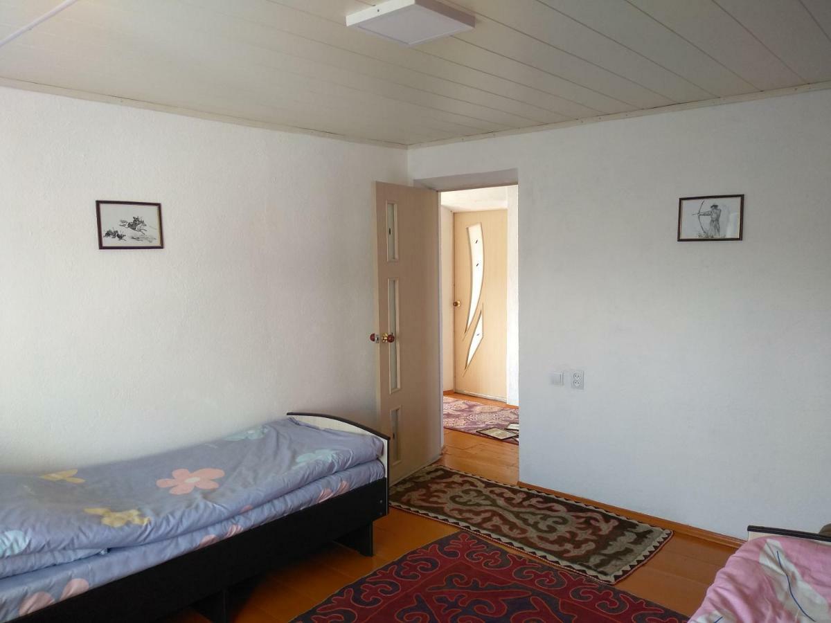 Trekking Center Hotel Bokonbayevo Bagian luar foto